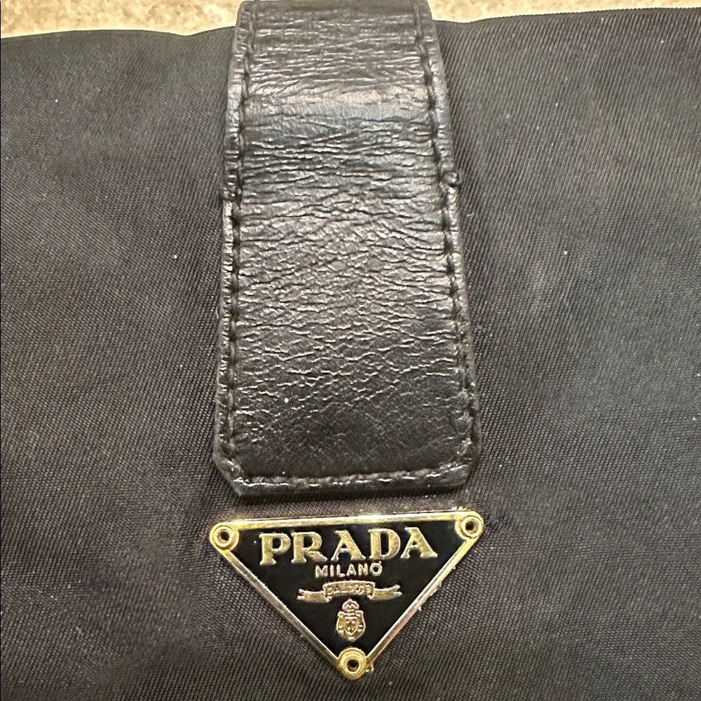 Prada Black Nylon Bag. Made in Italy - Picture 8 of 15
